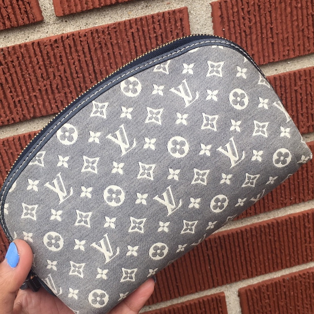 Authentic Louis Vuitton Minilin Pouch